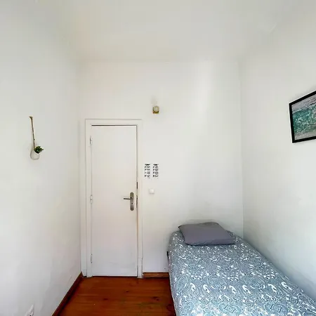 In Palmira Shared For Surf Lovers Penzion *